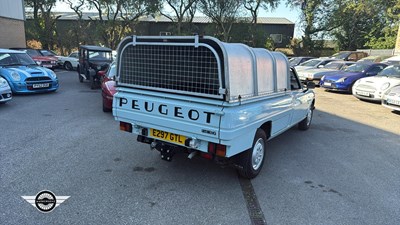 Lot 54 - 1988 PEUGEOT 504 GL DIESEL