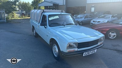 Lot 54 - 1988 PEUGEOT 504 GL DIESEL