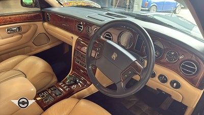 Lot 724 - 2001 ROLLS ROYCE SILVER SERAPH AUTO