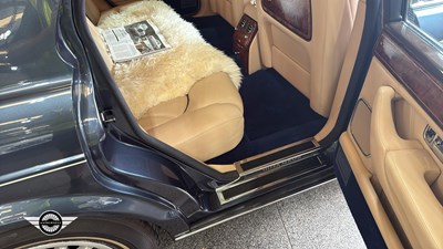Lot 724 - 2001 ROLLS ROYCE SILVER SERAPH AUTO