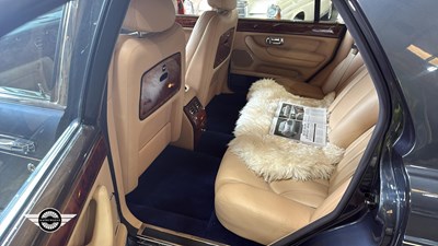 Lot 724 - 2001 ROLLS ROYCE SILVER SERAPH AUTO