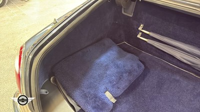 Lot 724 - 2001 ROLLS ROYCE SILVER SERAPH AUTO