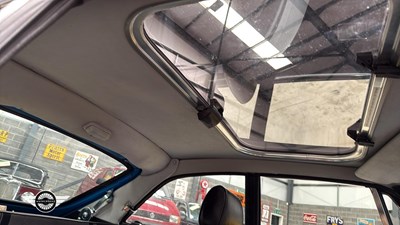 Lot 764 - 1978 MG B GT