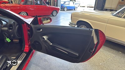 Lot 864 - 2005 MERCEDES SLK 350 AUTO
