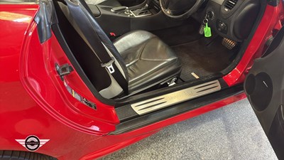 Lot 864 - 2005 MERCEDES SLK 350 AUTO