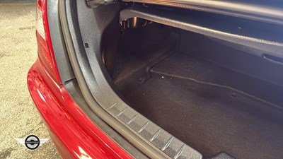 Lot 864 - 2005 MERCEDES SLK 350 AUTO