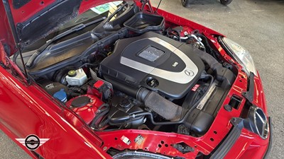Lot 864 - 2005 MERCEDES SLK 350 AUTO