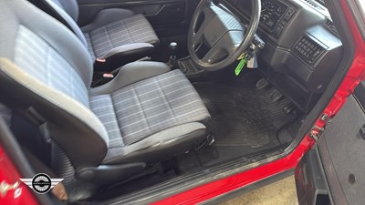 Lot 2 - 1989 VOLKSWAGEN GOLF GTI