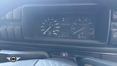 Lot 2 - 1989 VOLKSWAGEN GOLF GTI