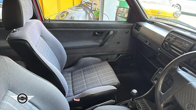Lot 2 - 1989 VOLKSWAGEN GOLF GTI