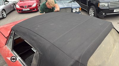 Lot 4 - 1974 TRIUMPH STAG