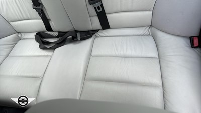 Lot 860 - 1997 BMW 323I AUTO