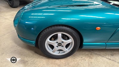 Lot 52 - 1995 TVR CHIMAERA