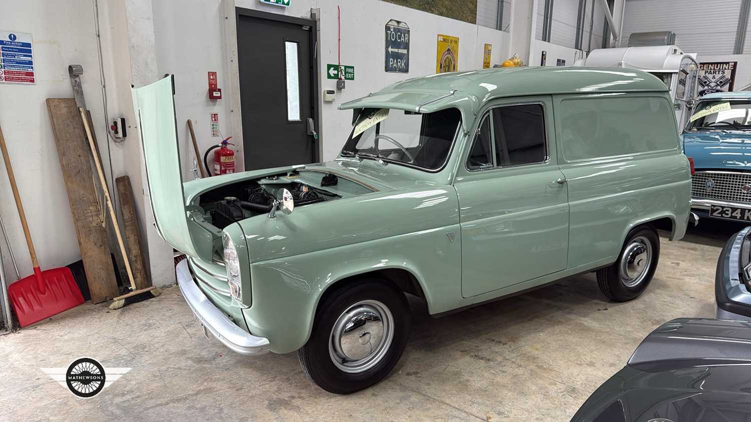 Lot 405 - 1956 FORD THAMES 300e