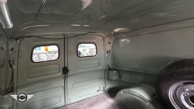 Lot 405 - 1956 FORD THAMES 300e