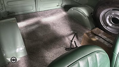 Lot 405 - 1956 FORD THAMES 300e