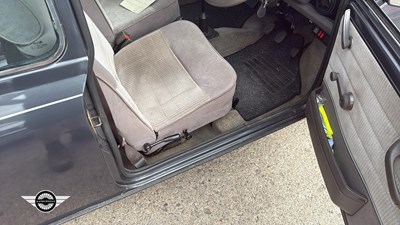 Lot 77 - 1982 AUSTIN MORRIS MINI HL