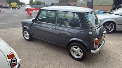 Lot 77 - 1982 AUSTIN MORRIS MINI HL