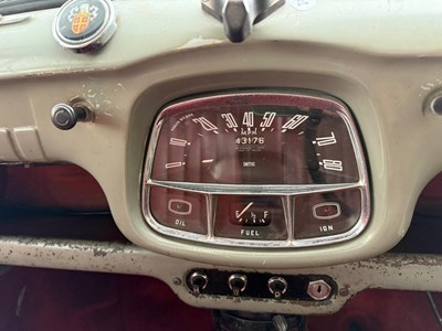Lot 624 - 1958 AUSTIN A35