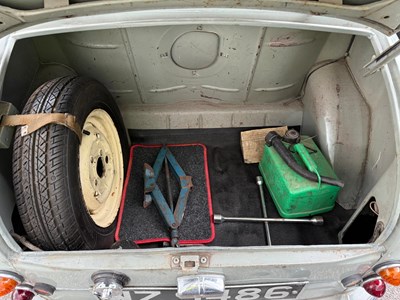 Lot 624 - 1958 AUSTIN A35