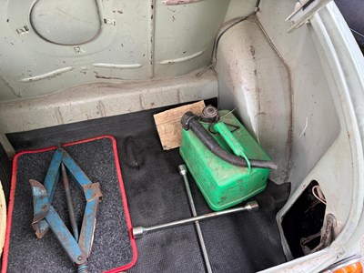 Lot 624 - 1958 AUSTIN A35