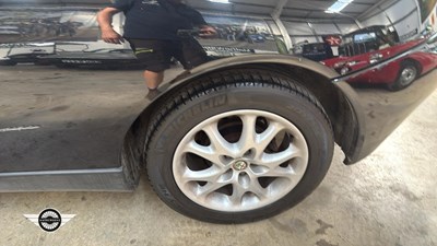 Lot 630 - 1997 ALFA ROMEO SPIDER T SPARK 16 V