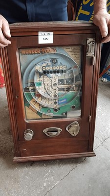 Lot 91 - ALLWIN WONDERPOOLS PENNY ARCADE MACHINE