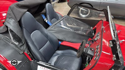 Lot 638 - 1988 ROBIN HOOD