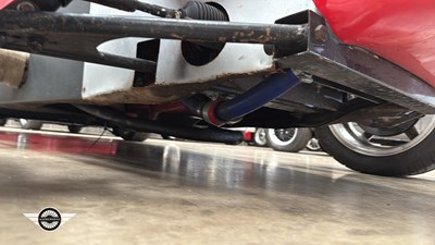 Lot 638 - 1988 ROBIN HOOD