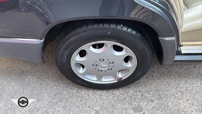 Lot 642 - 1991 MERCEDES 300E-24 AUTO