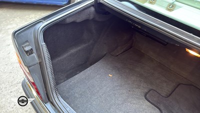 Lot 642 - 1991 MERCEDES 300E-24 AUTO