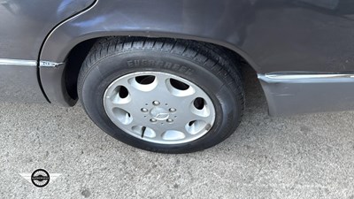 Lot 642 - 1991 MERCEDES 300E-24 AUTO