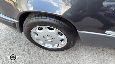 Lot 642 - 1991 MERCEDES 300E-24 AUTO