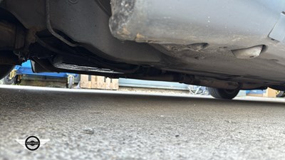 Lot 642 - 1991 MERCEDES 300E-24 AUTO