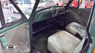 Lot 656 - 1966 MORRIS MINOR TRAVELLER