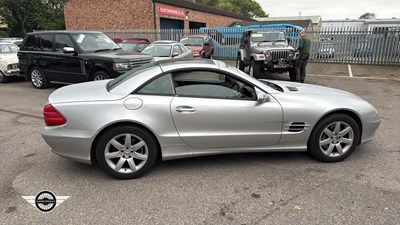 Lot 654 - 2006 MERCEDES SL500 AUTO