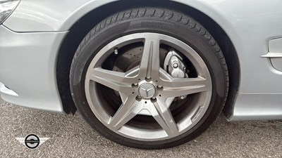 Lot 678 - 2008 MERCEDES SL 350 AUTO