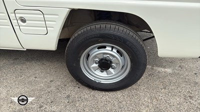 Lot 202 - 1995 SUZUKI SUPER CARRY