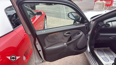 Lot 868 - 2005 MG ZT SE V8 260