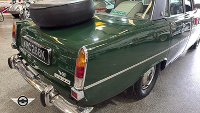 Lot 730 - 1971 ROVER 3500