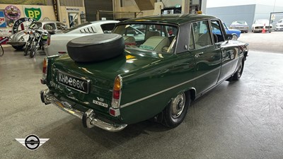 Lot 730 - 1971 ROVER 3500
