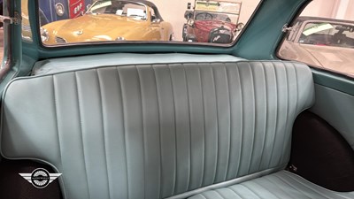 Lot 732 - 1961 AUSTIN A40