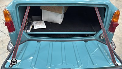 Lot 732 - 1961 AUSTIN A40