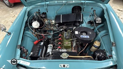 Lot 732 - 1961 AUSTIN A40