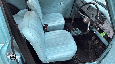 Lot 732 - 1961 AUSTIN A40