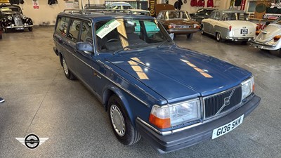 Lot 742 - 1990 VOLVO 240 GL
