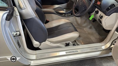 Lot 810 - 2002 MERCEDES CLK320 AVANTGARDE AUTO
