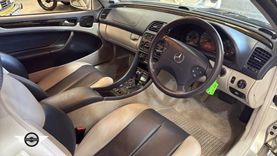 Lot 810 - 2002 MERCEDES CLK320 AVANTGARDE AUTO