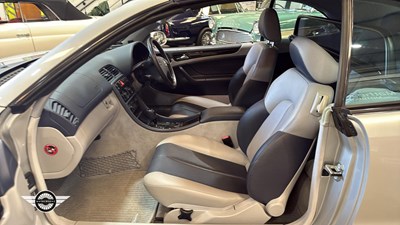 Lot 810 - 2002 MERCEDES CLK320 AVANTGARDE AUTO