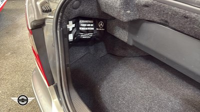 Lot 810 - 2002 MERCEDES CLK320 AVANTGARDE AUTO
